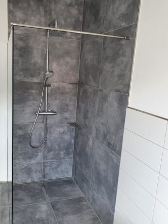 Dusche Betonoptik