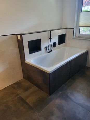 Fliesen Badewanne